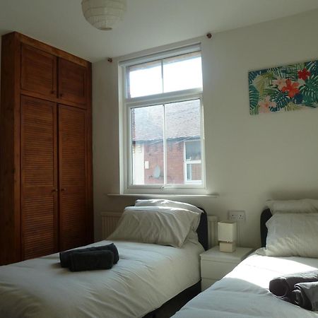 Cosy Entire House In Central Sherwood Villa Нотингам Екстериор снимка